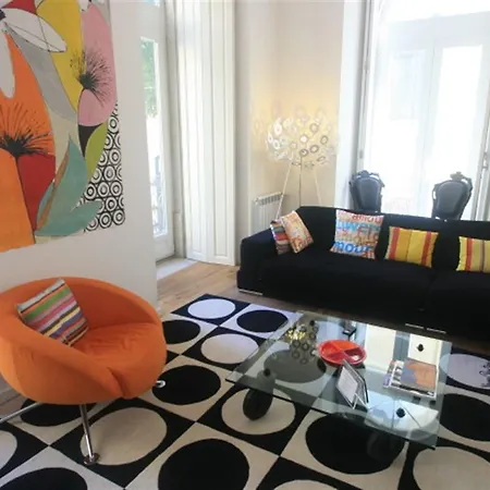 Apartment Wonderful 3 Bedroom Apartment In Lisbon Lisbon