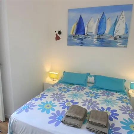 Apartment Wonderful 3 Bedroom Apartment In Lisbon Lisbon