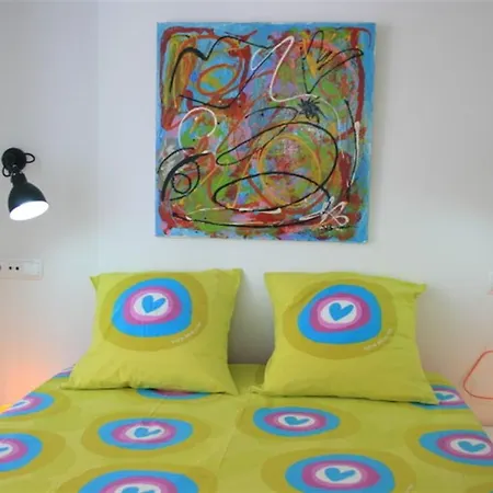 Apartment Wonderful 3 Bedroom Apartment In Lisbon Lisbon